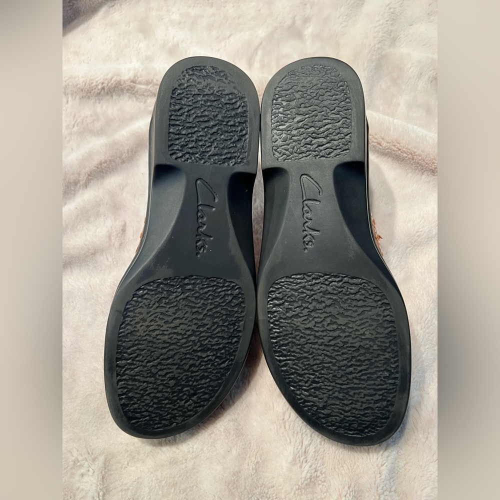 Clarks Womens Clogs size 9 - Picture 3 of 6